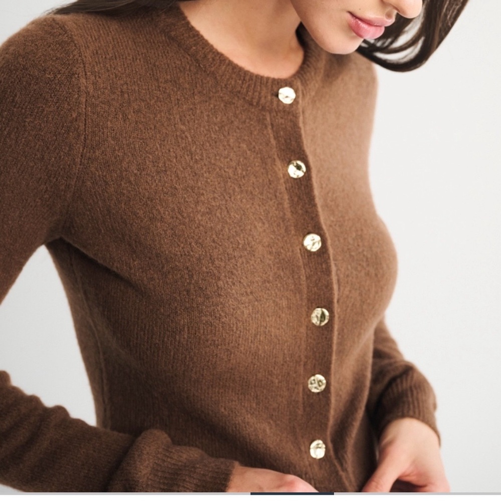 Abercrombie & Fitch Shrunken Crew Cardigan
